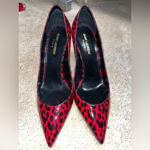 Saint Laurent Red patent leather heels, size 39 1/2.